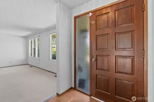 808 92nd St SE, Everett, WA 98208 - Photo 3
