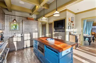 3310 59th Ave SW, Seattle, WA 98116 - Photo 9