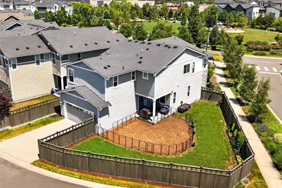 32831 Ten Trails Parkway SE, Black Diamond, WA 98010 - Photo 3