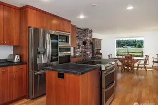 214 Edmonson Dr, Sequim, WA 98382 - Photo 13