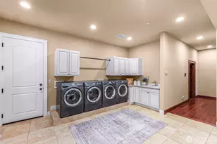 8015 228th Ave NE, Redmond, WA 98053 - Photo 17