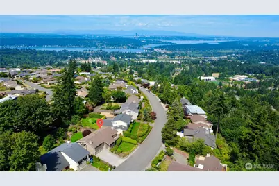14225 SE 44th Street, Bellevue, WA 98006 - Photo 37