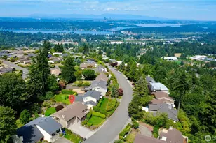 14225 SE 44 St, Bellevue, WA 98006 - Photo 37