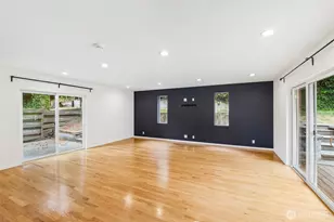 12456 SE 27th St, Bellevue, WA 98005 - Photo 11
