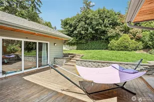 12456 SE 27th St, Bellevue, WA 98005 - Photo 33
