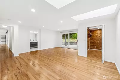 12456 SE 27th Street, Bellevue, WA 98005 - Photo 17