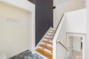12456 SE 27th St, Bellevue, WA 98005 - Photo 19
