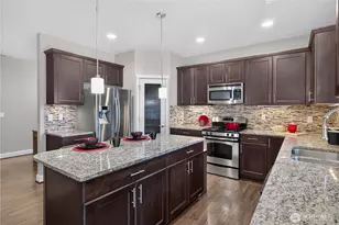 28213 225th Pl SE, Maple Valley, WA 98038 - Photo 11
