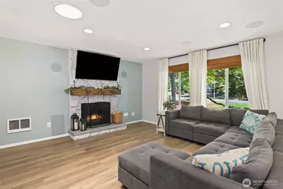 13002 130th Avenue Ct E, Puyallup, WA 98374 - Photo 3