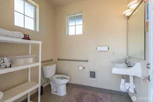 4395 Westshore Dr NE, Moses Lake, WA 98837 - Photo 17