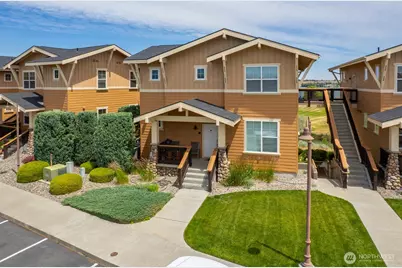 4395 Westshore Drive NE #802, Moses Lake, WA 98837 - Photo 1
