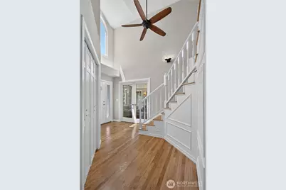 15201 162nd Avenue SE, Renton, WA 98058 - Photo 3