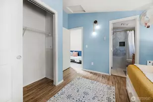 8548 Midvale Ave N, Seattle, WA 98103 - Photo 25