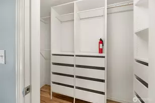 8548 Midvale Ave N, Seattle, WA 98103 - Photo 23