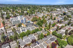 8548 Midvale Ave N, Seattle, WA 98103 - Photo 37