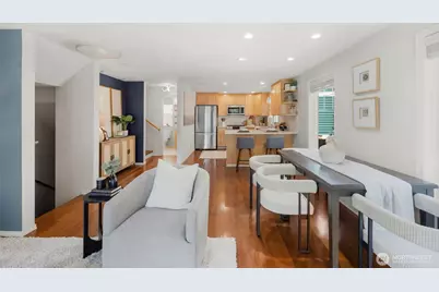 8548 Midvale Avenue N #B, Seattle, WA 98103 - Photo 5