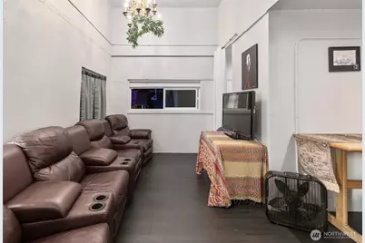 117 E Division Street, Arlington, WA 98223 - Photo 31