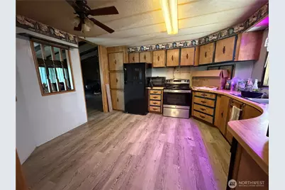 11432 Nisqually Park Loop SE, Olympia, WA 98513 - Photo 5