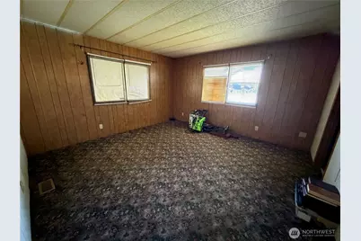 11432 Nisqually Park Loop SE, Olympia, WA 98513 - Photo 15