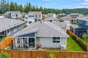 12624 176th Ave E, Bonney Lake, WA 98371 - Photo 33