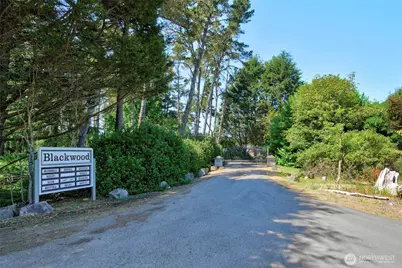 20713 Pacific Way #9, Ocean Park, WA 98640 - Photo 3