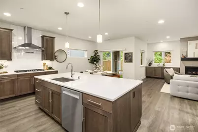 18315 17th Avenue W, Lynnwood, WA 98037 - Photo 3