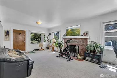 13025 Ambaum Boulevard SW, Burien, WA 98146 - Photo 7