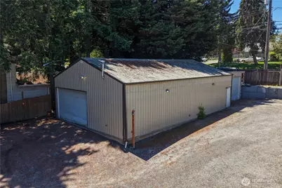13025 Ambaum Boulevard SW, Burien, WA 98146 - Photo 39