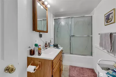 13025 Ambaum Boulevard SW, Burien, WA 98146 - Photo 25
