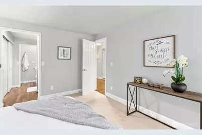 9908 NE 124th Street #906, Kirkland, WA 98034 - Photo 3