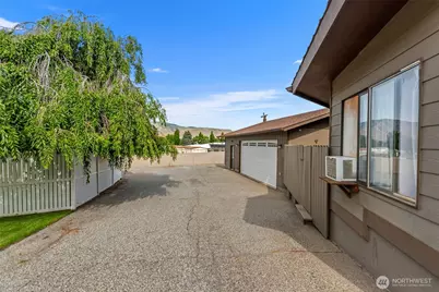 1428 NE Terrace Court, East Wenatchee, WA 98802 - Photo 39