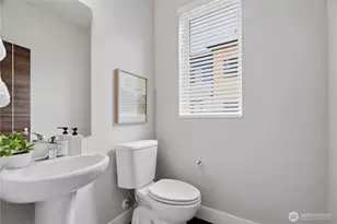 522 Glacier Walk SE, Sammamish, WA 98074 - Photo 15