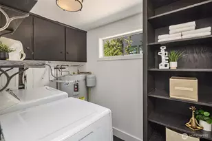 1426 37th Ave E, Seattle, WA 98112 - Photo 23