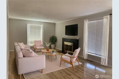 6502 Avondale Road SW #4, Lakewood, WA 98499 - Photo 3