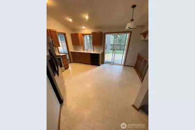 8920 81st, Lakewood, WA 98498 - Photo 5