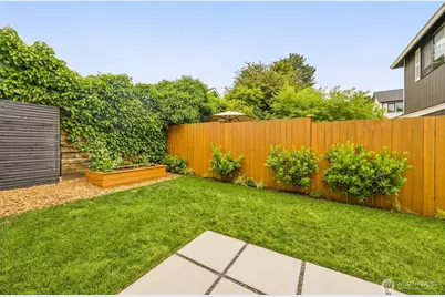 6226 7th Avenue NW, Seattle, WA 98107 - Photo 3