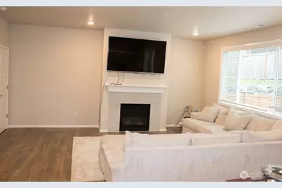 907 122nd Ave SE, Lake Stevens, WA 98258 - Photo 11