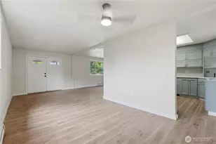 1126 Poindexter Ave W, Bremerton, WA 98312 - Photo 7