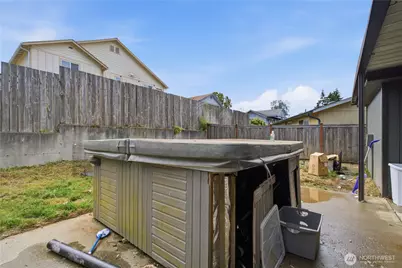 1126 Poindexter Avenue W, Bremerton, WA 98312 - Photo 21