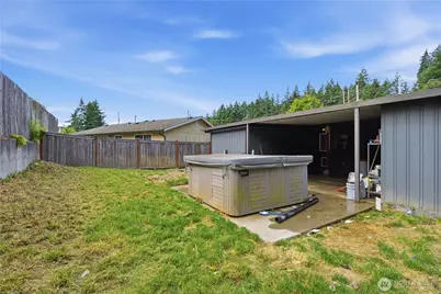 1126 Poindexter Avenue W, Bremerton, WA 98312 - Photo 19