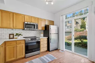 23120 SE Black Nugget Rd, Issaquah, WA 98029 - Photo 9