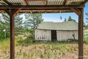 3220 Bickleton Hwy, Roosevelt, WA 99356 - Photo 11