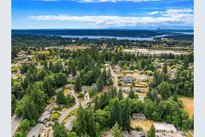 4255 135th Place SE, Bellevue, WA 98006 - Photo 35