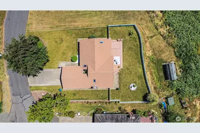 4022 151st Street E, Tacoma, WA 98446 - Photo 3
