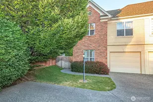 278 NE Deccio Rd, College Place, WA 99324 - Photo 1