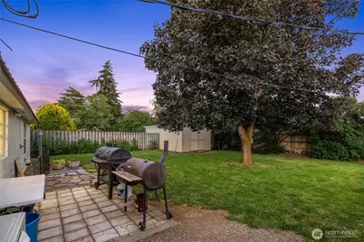 810 E Hobert Avenue, Ellensburg, WA 98926 - Photo 23