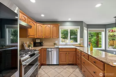 1322 Farwell Avenue NW, Olympia, WA 98502 - Photo 9