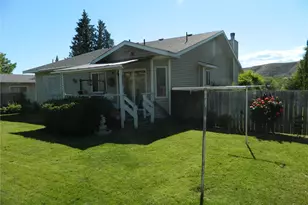 16 Orchard Loop S, Tonasket, WA 98855 - Photo 7