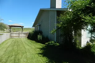 16 Orchard Loop S, Tonasket, WA 98855 - Photo 3