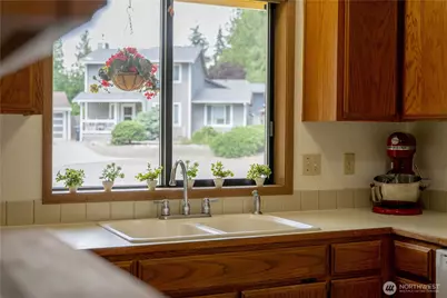 5202 130th Place NE, Marysville, WA 98271 - Photo 5